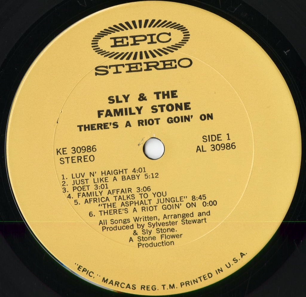 Sly & The Family Stone - There's A Riot Goin' On (KE 30986) LP 1971 US Epic|中古LP