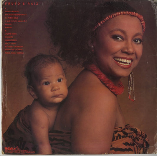 Alcione / Fruto E Raiz (103.0673)