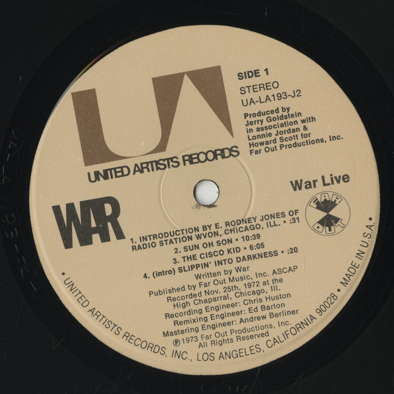 War / ウォー / War Live (UA-LA193-J2)