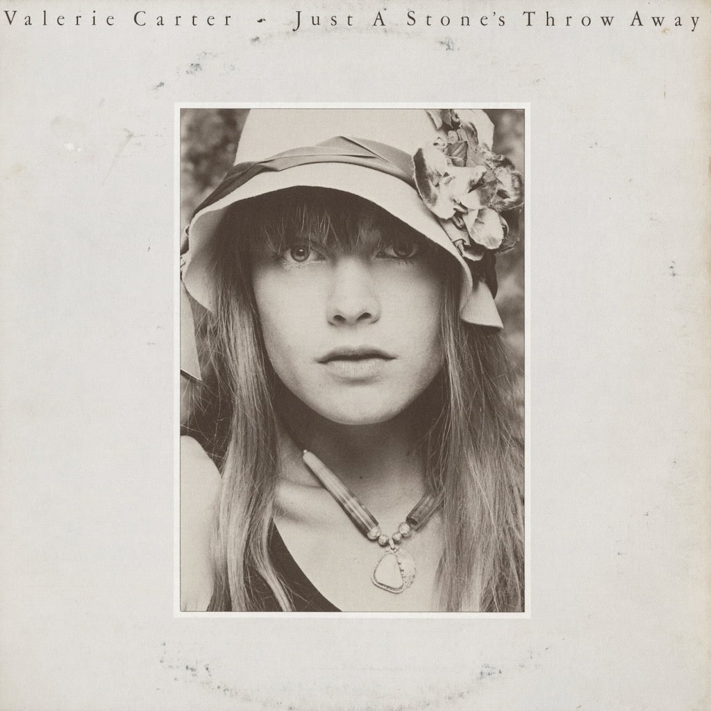 Valerie Carter - Just A Stone's Throw Away (PC 34155) 1977 US Columbia｜中古LP