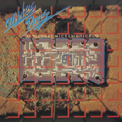 Miles Davis / マイルス・デイヴィス / At Plugged Nickel,Chicago (18AP 2067)