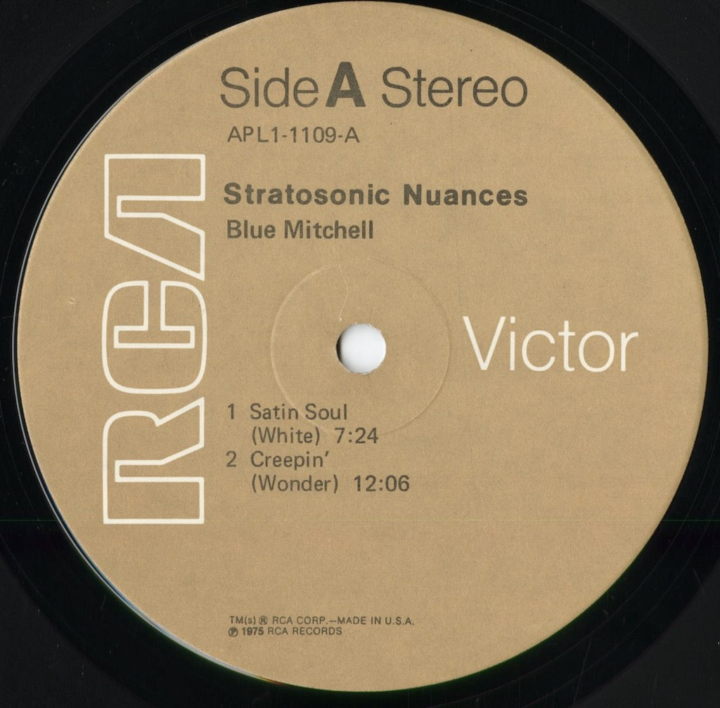 Blue Mitchell - Stratosonic Nuances (APL1-1109) 1975 US RCA｜中古LP