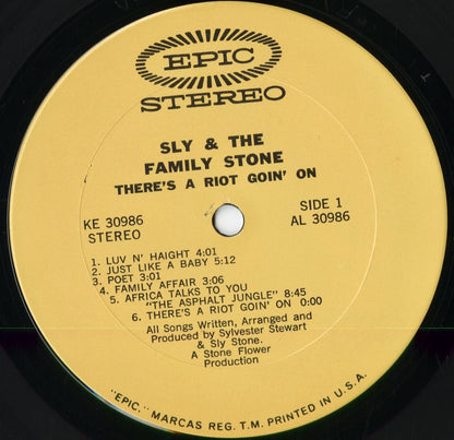 Sly & The Family Stone - There's A Riot Goin' On (KE 30986) LP 1971 US Epic｜中古LP