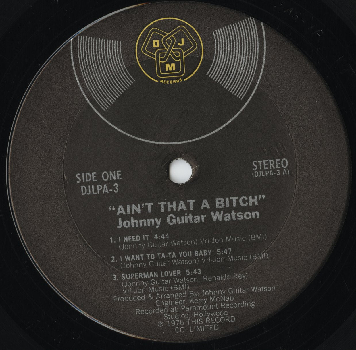 Johnny Guitar Watson – Ain't That A Bitch (DJLPA-3) LP 1976 US DJM Records | 中古LP