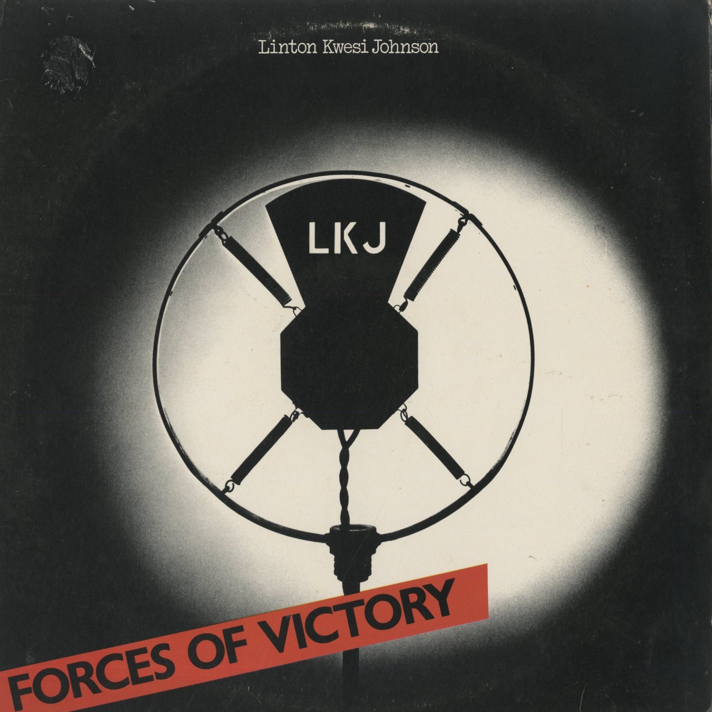 Linton Kwesi Johnson / リントン・クウェシ・ジョンソン / Forces Of Victory (MLPS9566)