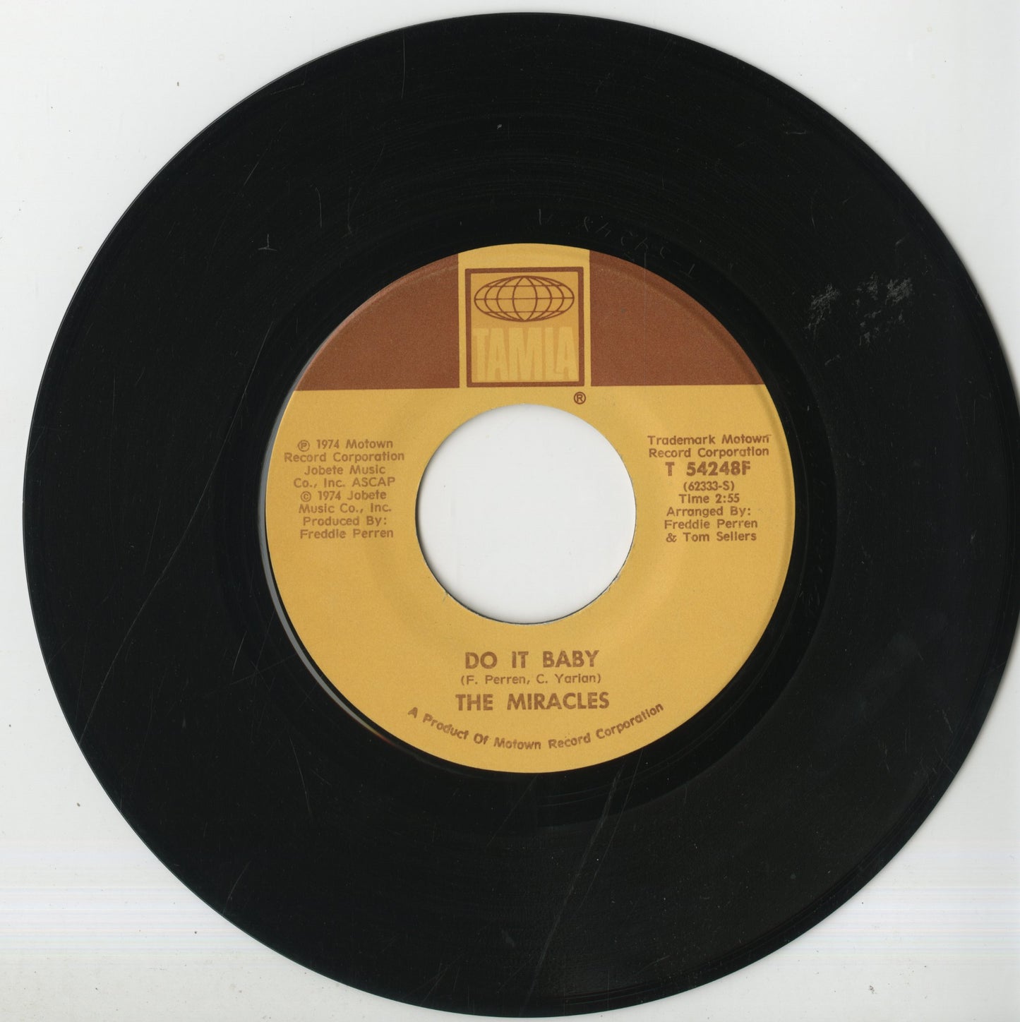 The Miracles / ミラクルズ / Do It Baby / I Wanna Be With You -7” (T 54248F)