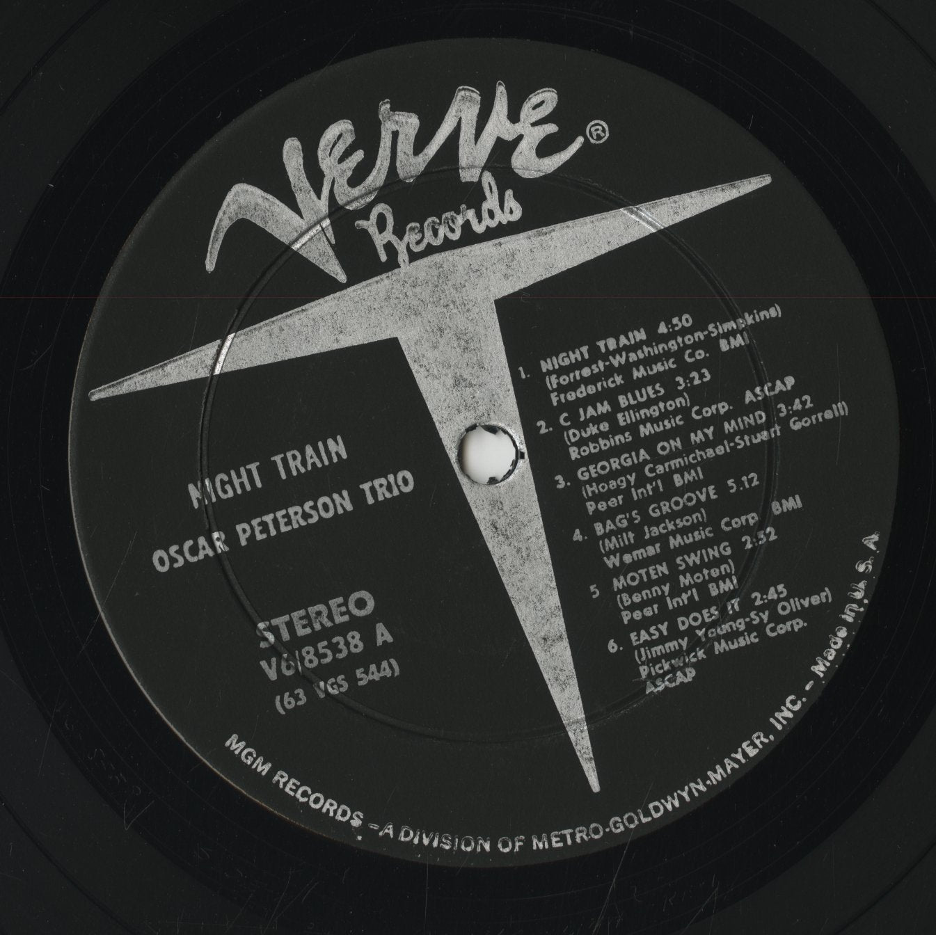 Oscar Peterson Trio / オスカー・ピーターソン / Night Train (V6 8538)