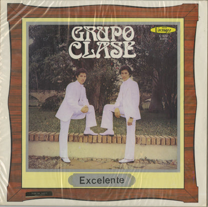 Grupo Clase / EXelente (5-15381)