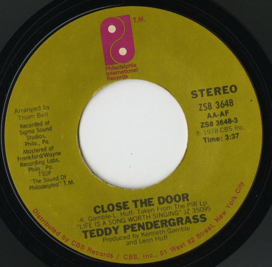 Teddy Pendergrass / テディー・ペンダーグラス / Close The Door / Get Up, Get Down, Get Funky, Get Loose -7 ( ZS8 3648 )